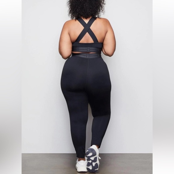 Good American Performance Black Women's Leggings The Icon Size 6 / 3XL - Picture 11 of 12